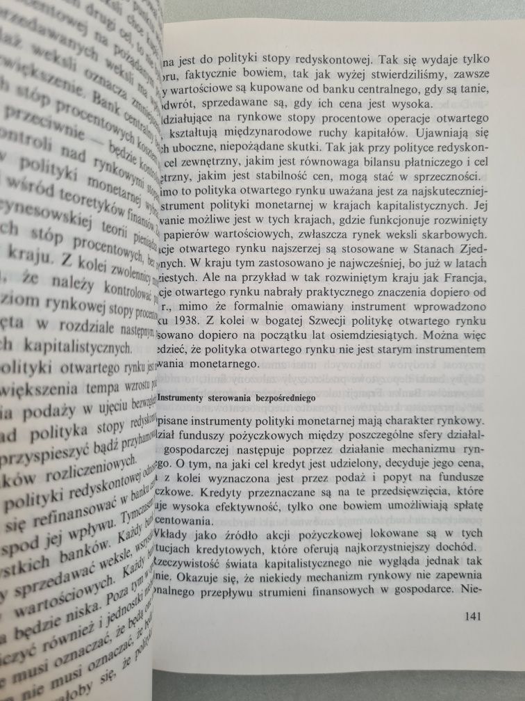 Pieniądz i bank w kapitalizmie - Andrzej Kaźmierczak