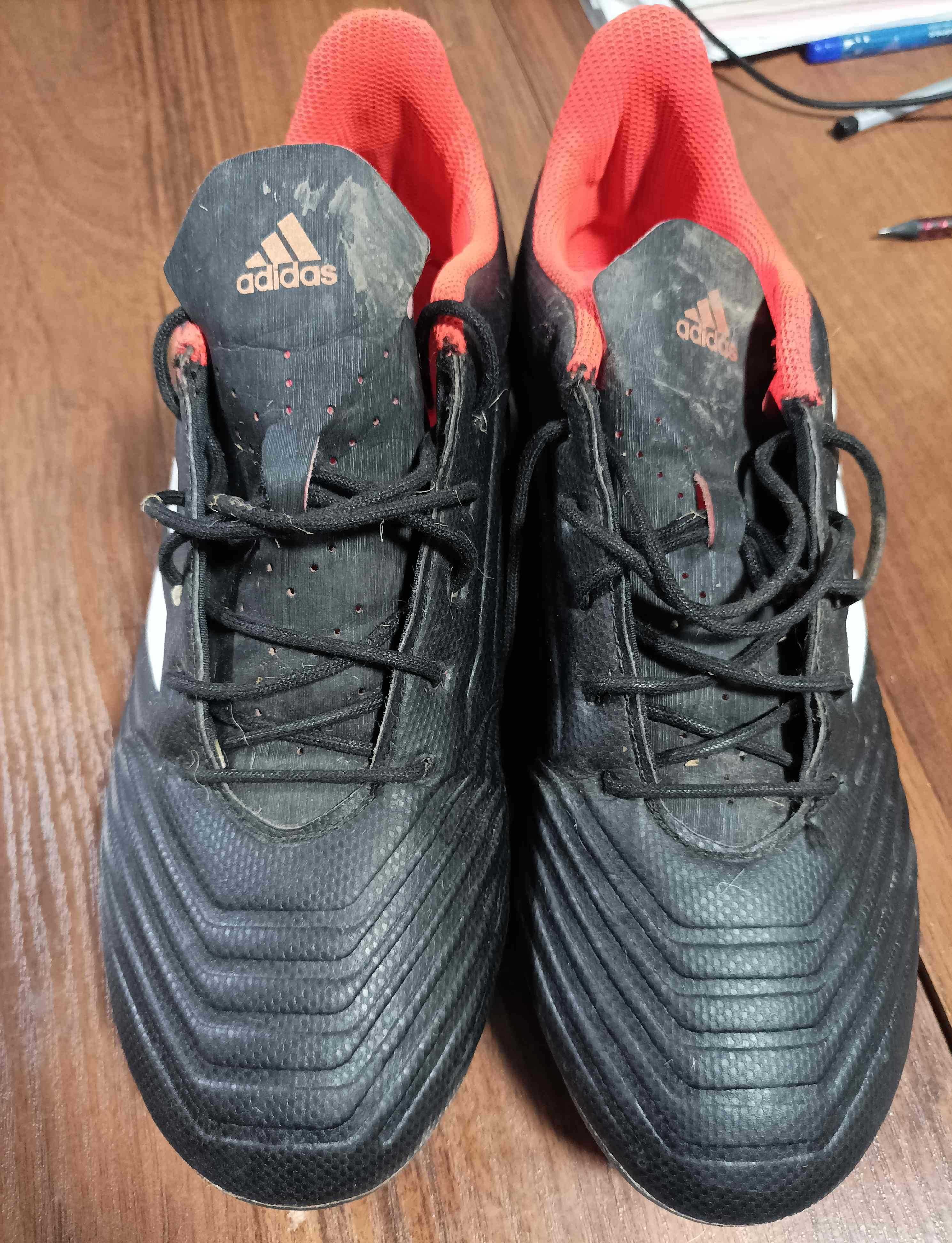 Бутси/копочки   Адідас Adidas Predator 18.4