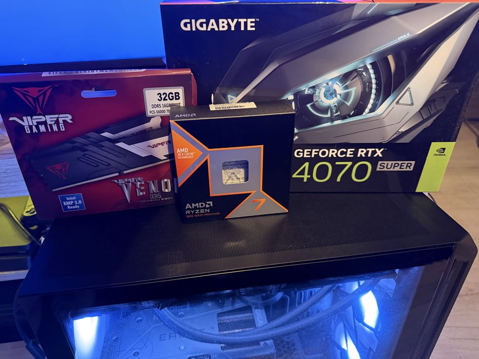 PC Ryzen 7 9800x3d, RTX4070s, 32gb ram DDR5