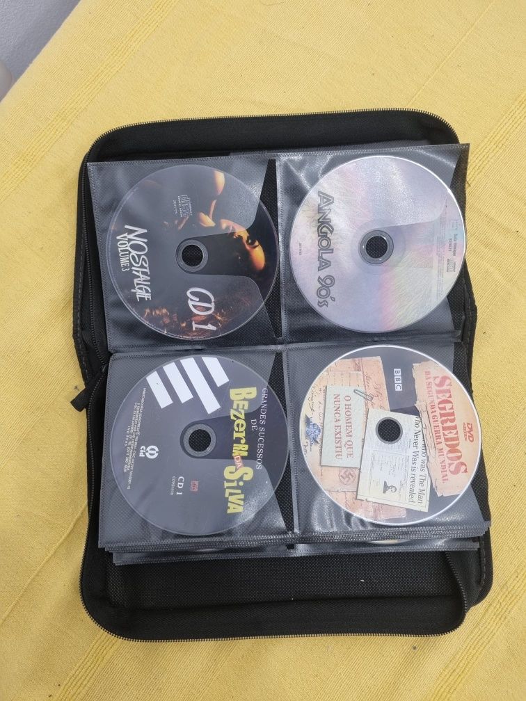 Mala de CDS vários Musicas Africanas alguns