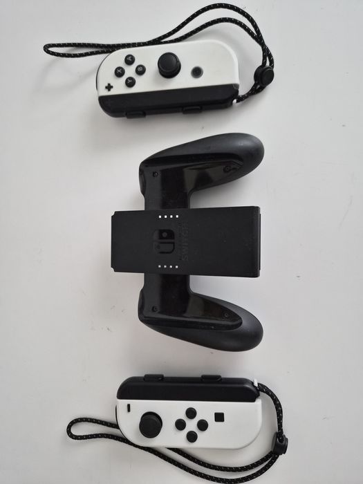 Nintendo Switch OLED - 1a geração