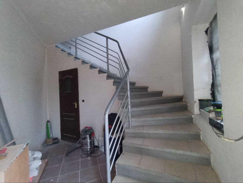 Пропозиція 2-пов. будинку з примиканням до траси КИЇВ-ЧОП