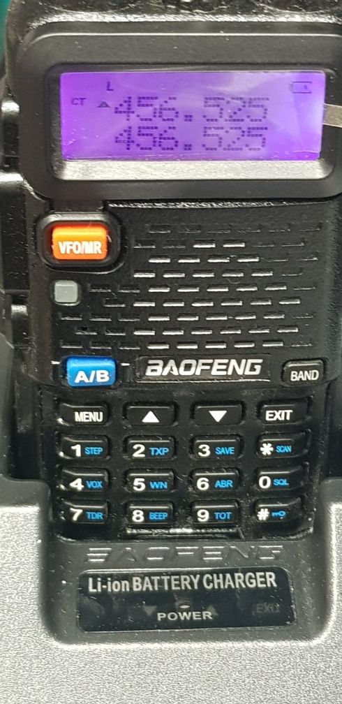 Рація Baofeng UV-5R