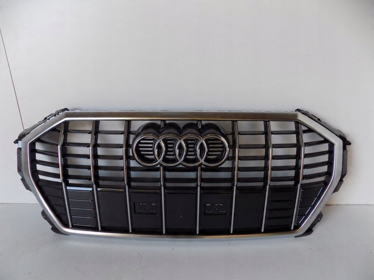 Audi Q3 A83 s-line grill / atrapa 10512