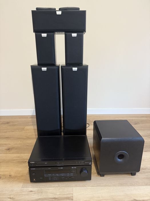 Sprzedam zestaw kina domowego wzmacniacz Yamaha
