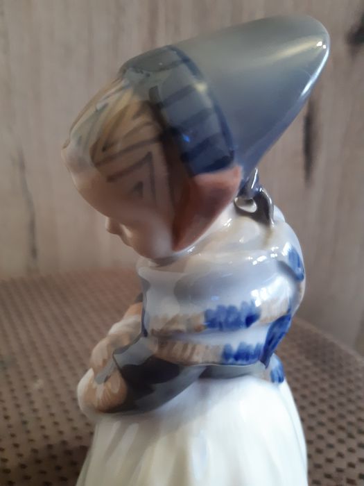 Royal Copenhagen figurka porcelanowa