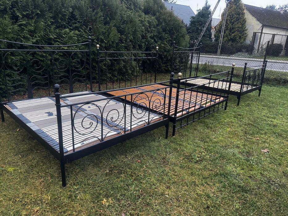 Łóżko metalowe rozne