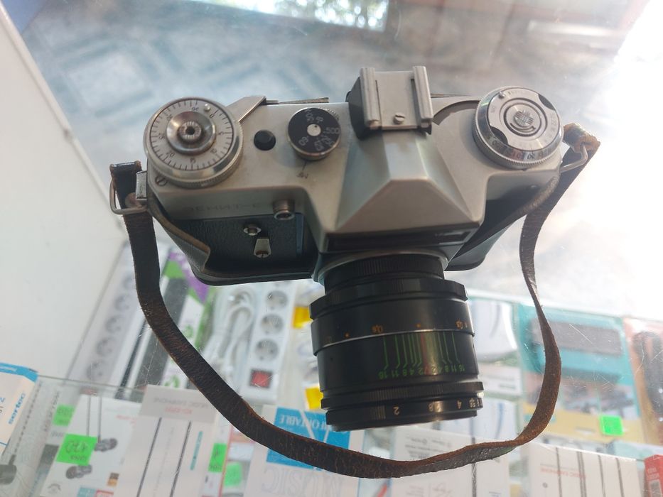 Продам фотоапарат Зенит Е