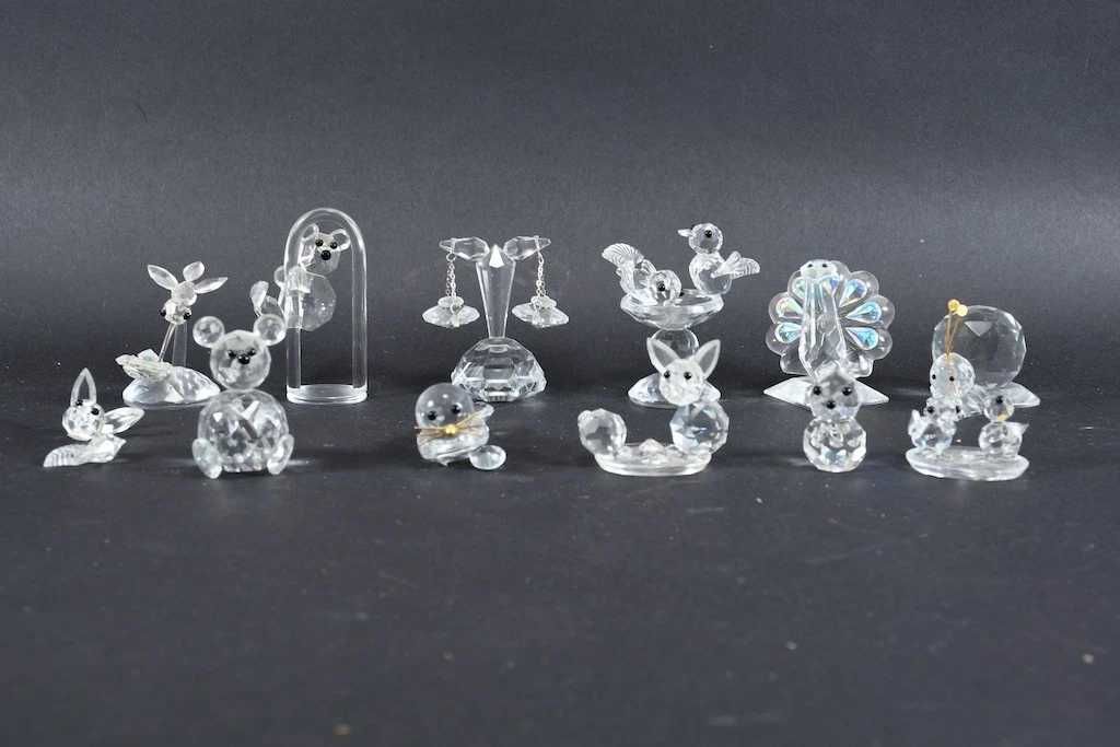 Kolekcja 12 kryształowych figurek – paw, ślimak, misie, ptaszki