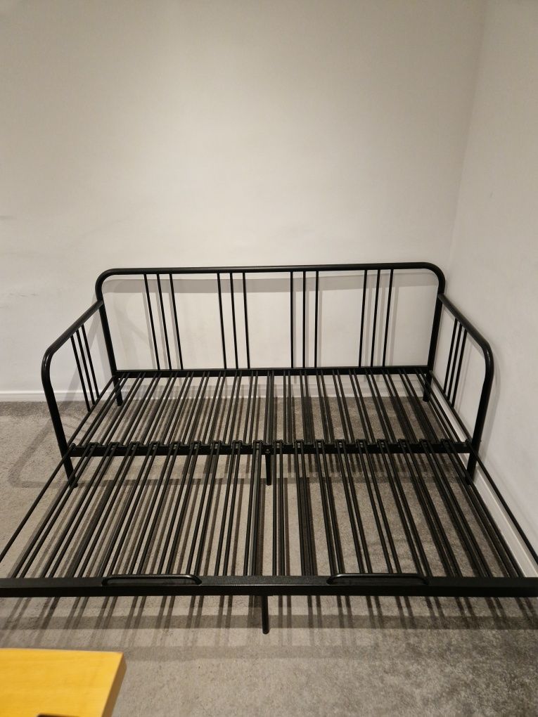 Łóżko metalowe jak nowe