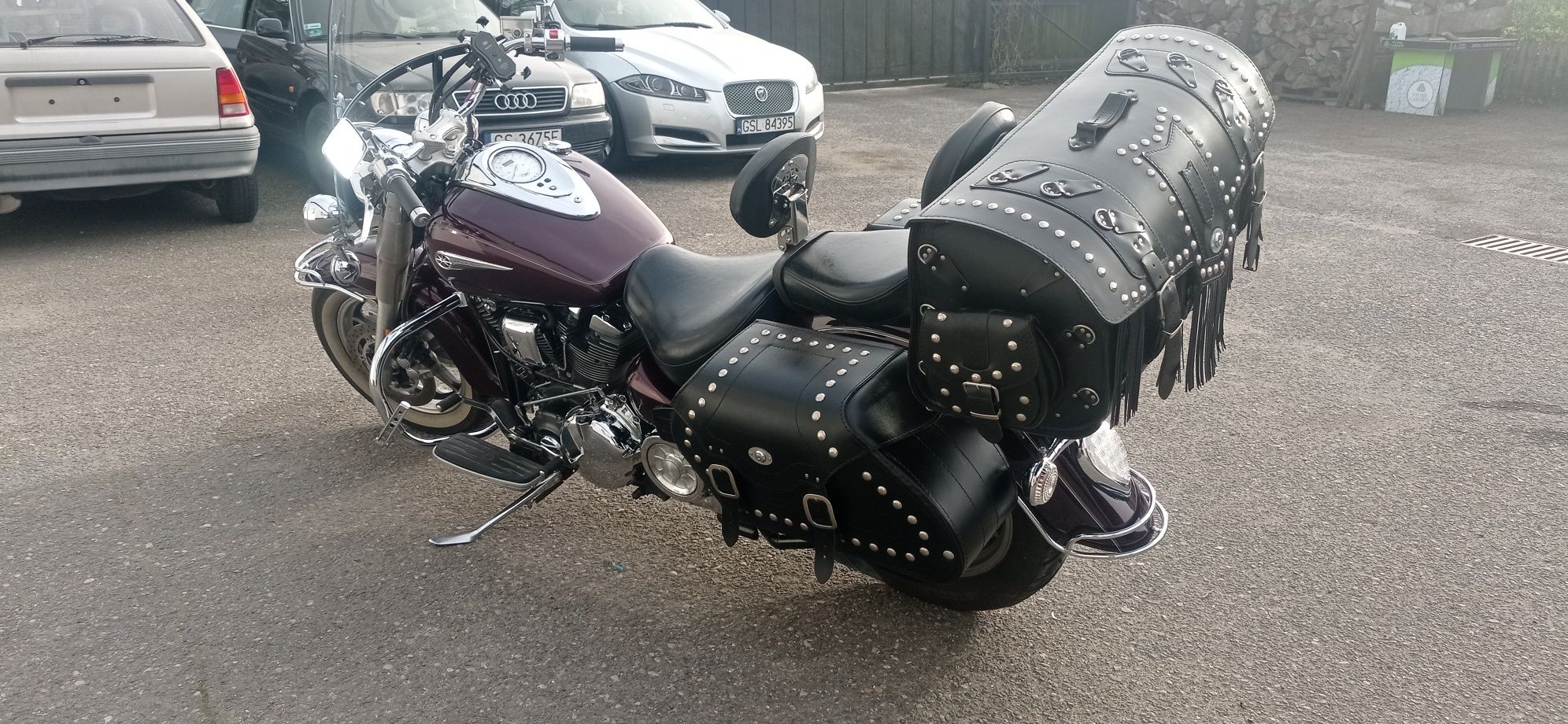 Yamaha Road Star XV 1700 ubrany