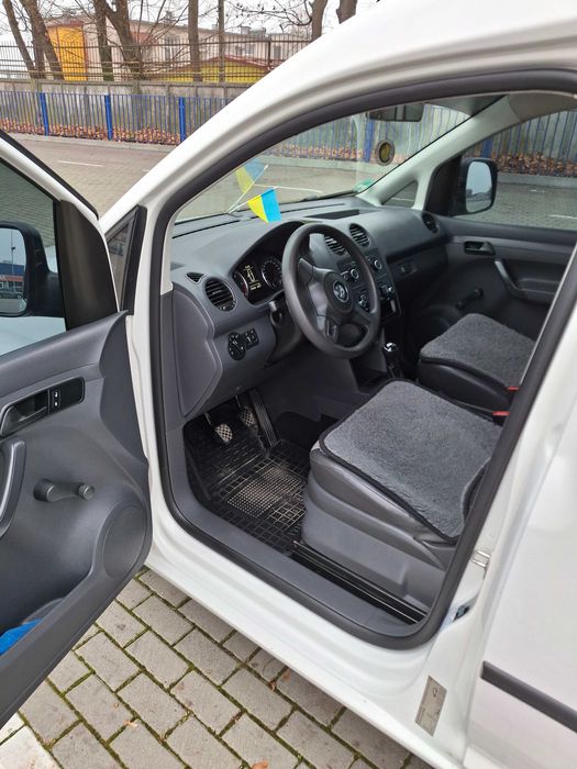 Volkswagen Caddy 2014рік