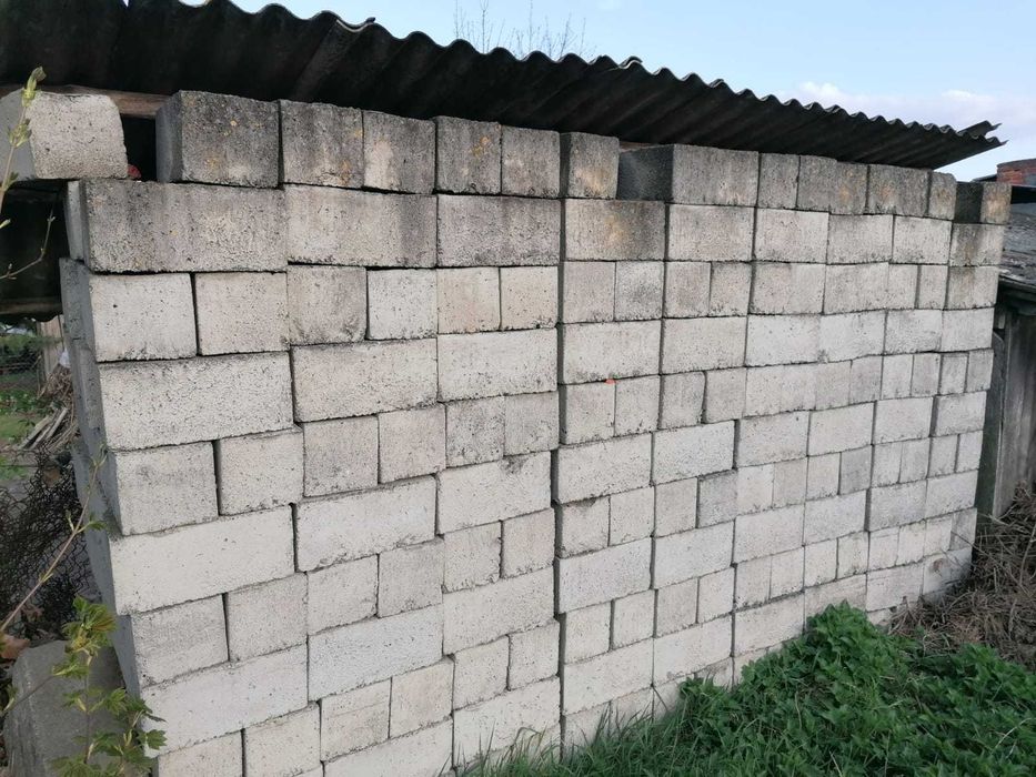 Pustak żużlowo-cementowy 40 x 20 x 18 cm