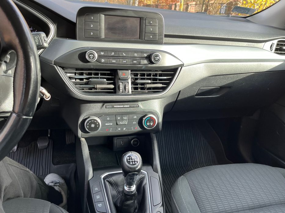 Ford Focus 1.5 EcoBlue 88 kW polisingowy . Zadbany
