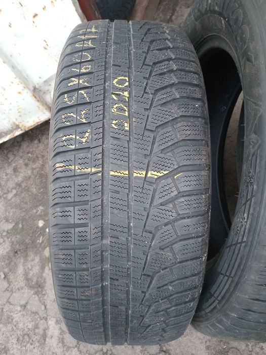 225/60r17 Hankook Winter I Cept Evo2.