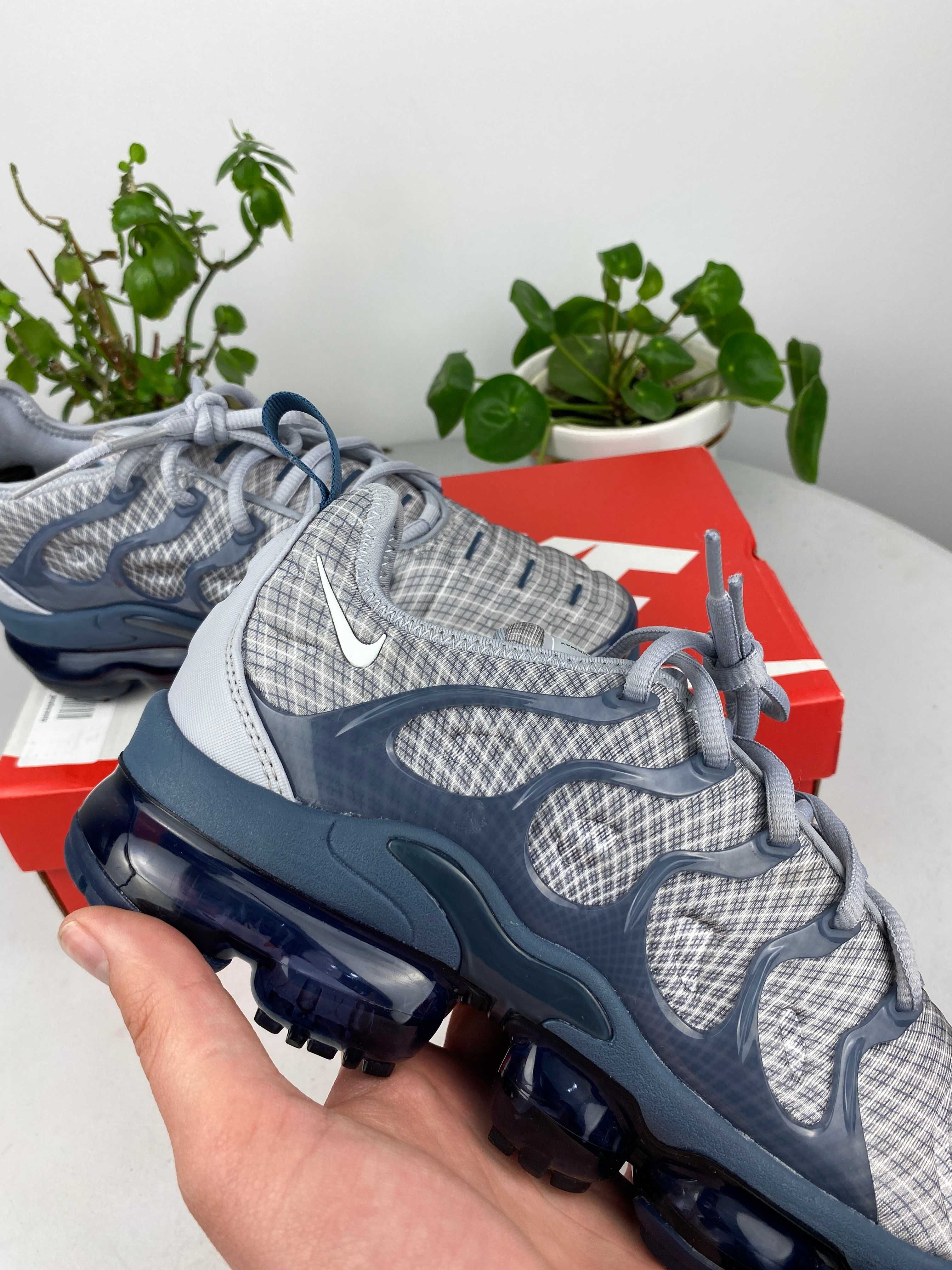 szare niebieskie granatowe buty nike air vapormax plus r. 40,5 n161