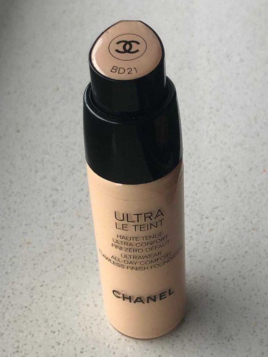Chanel podklad ultra le teint BD21