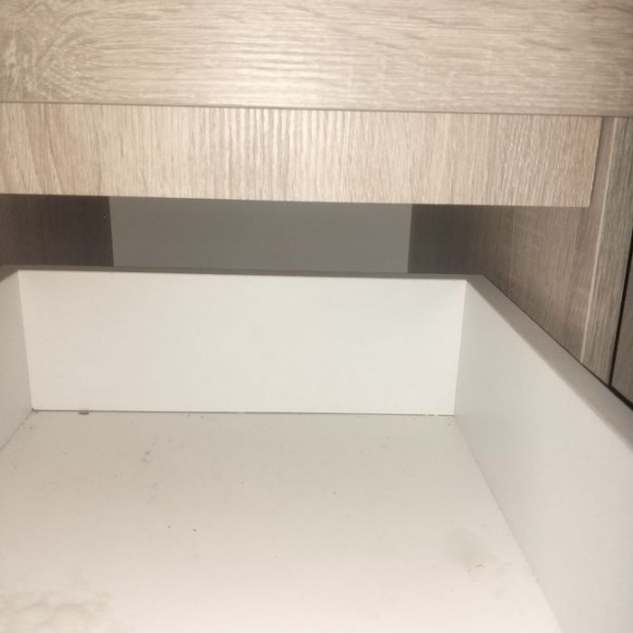 Pilne Mam na sprzedaż toaletke wraz z krzesłe można bez krzesła