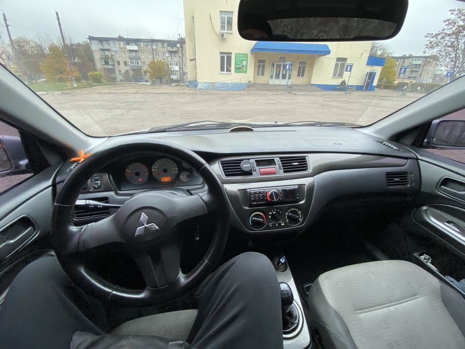 Продам автомобиль лансер 9