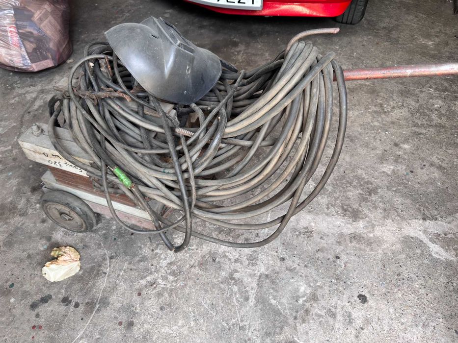 Spawarka na elektrody na 220V lub 380V