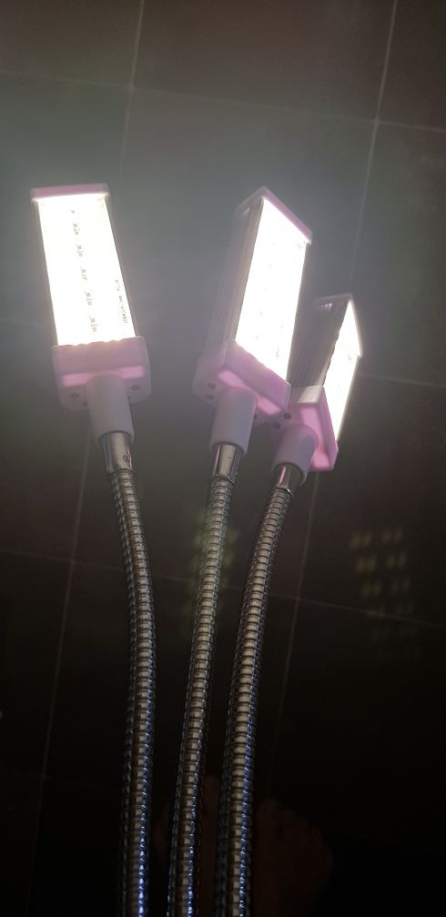 Lampa LED 3-ramienna do roślin i czytania regulacja jasności timer
