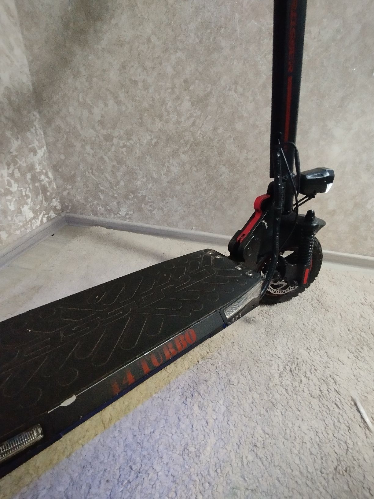 Продам електросамокат Crosser T4 Turbo