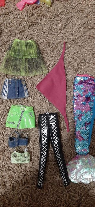 Zestawy ubrań dla różnych lalek