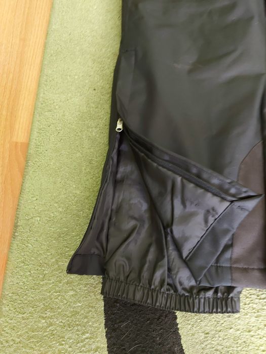 Лижний костюм IGUANA