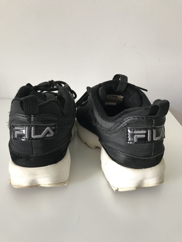 Tenis FILA originais (pretos)