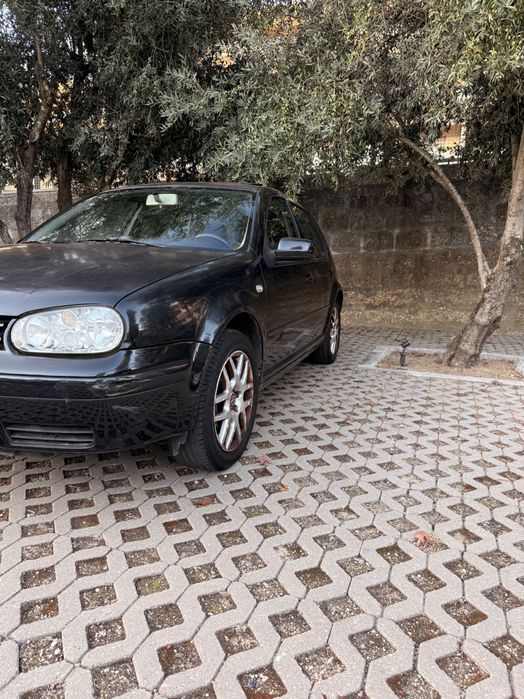 Volkswagen Golf 1.6 16v