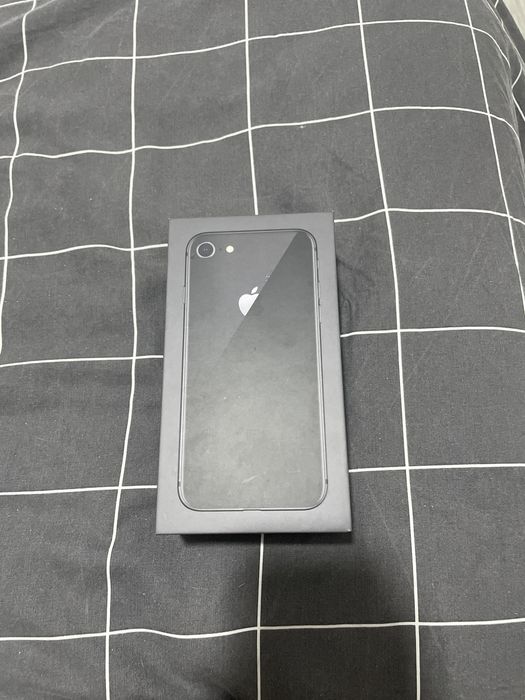 Iphone oito preto