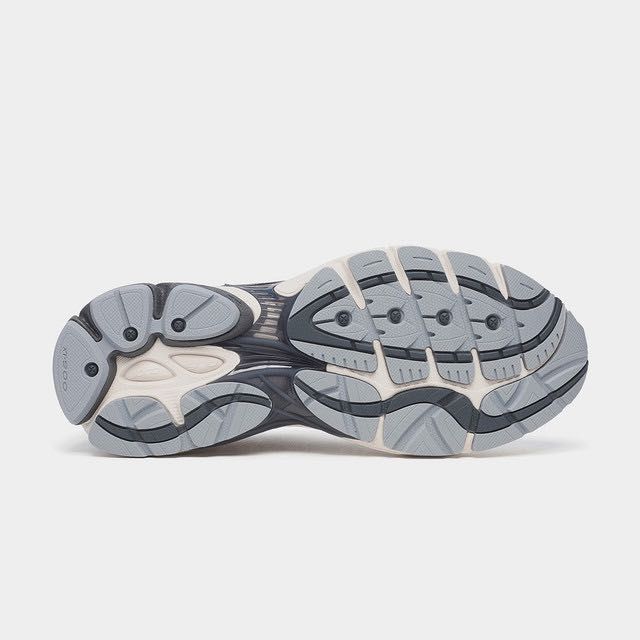 США! Кросівки Saucony Progrid Omni 9 Premium (40р по 48р) (S70740-18)