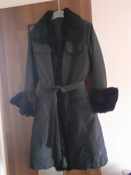 Czarna kurtka zimowa Zara L