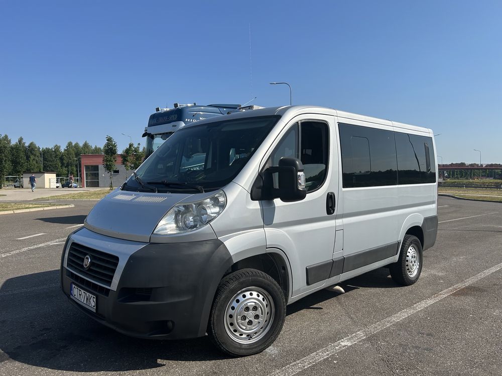 Przewóz osób, bus z kierowcą, transport busem 9-os.