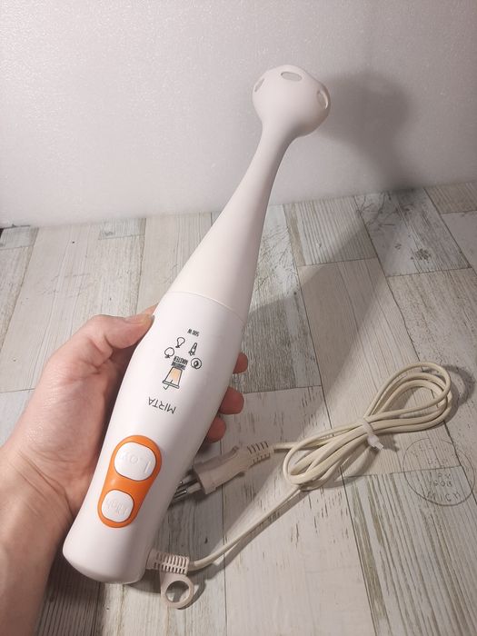 Блендер Mirta BL-2650 O (BL-2650O) 
Блендер Mirta BL-26