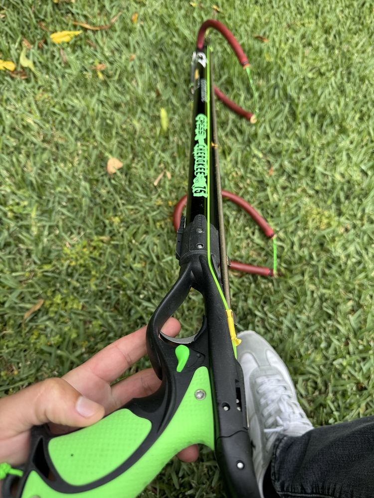 Arma Cressi Cherokee Exo 75 (pouco usada)
