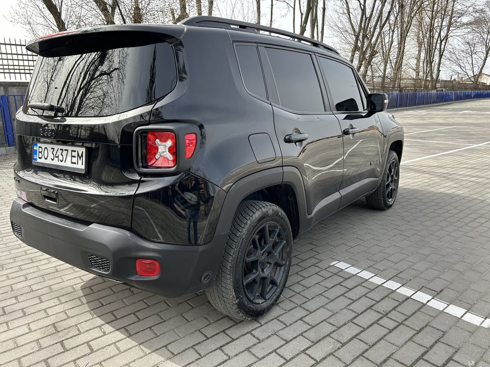 Продам Jeep Renegade