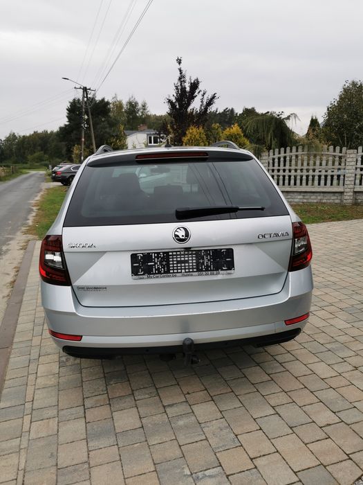 Skoda octavia 1.6tdi dsg duża navi