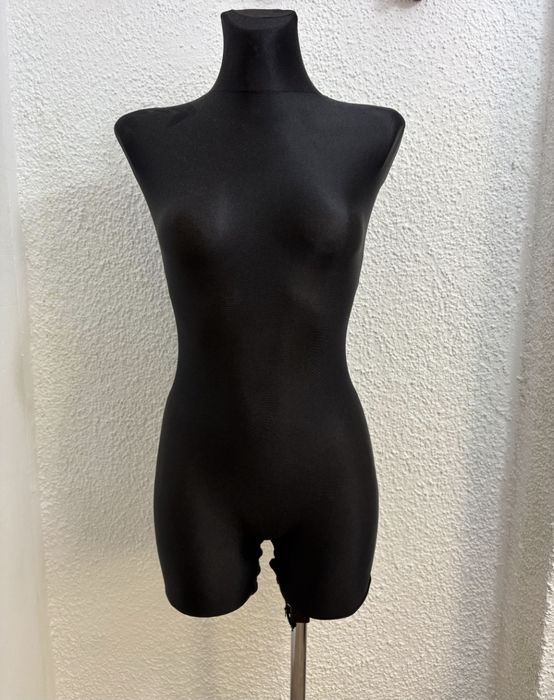 manekin krawiecki damski ekspozycyjny