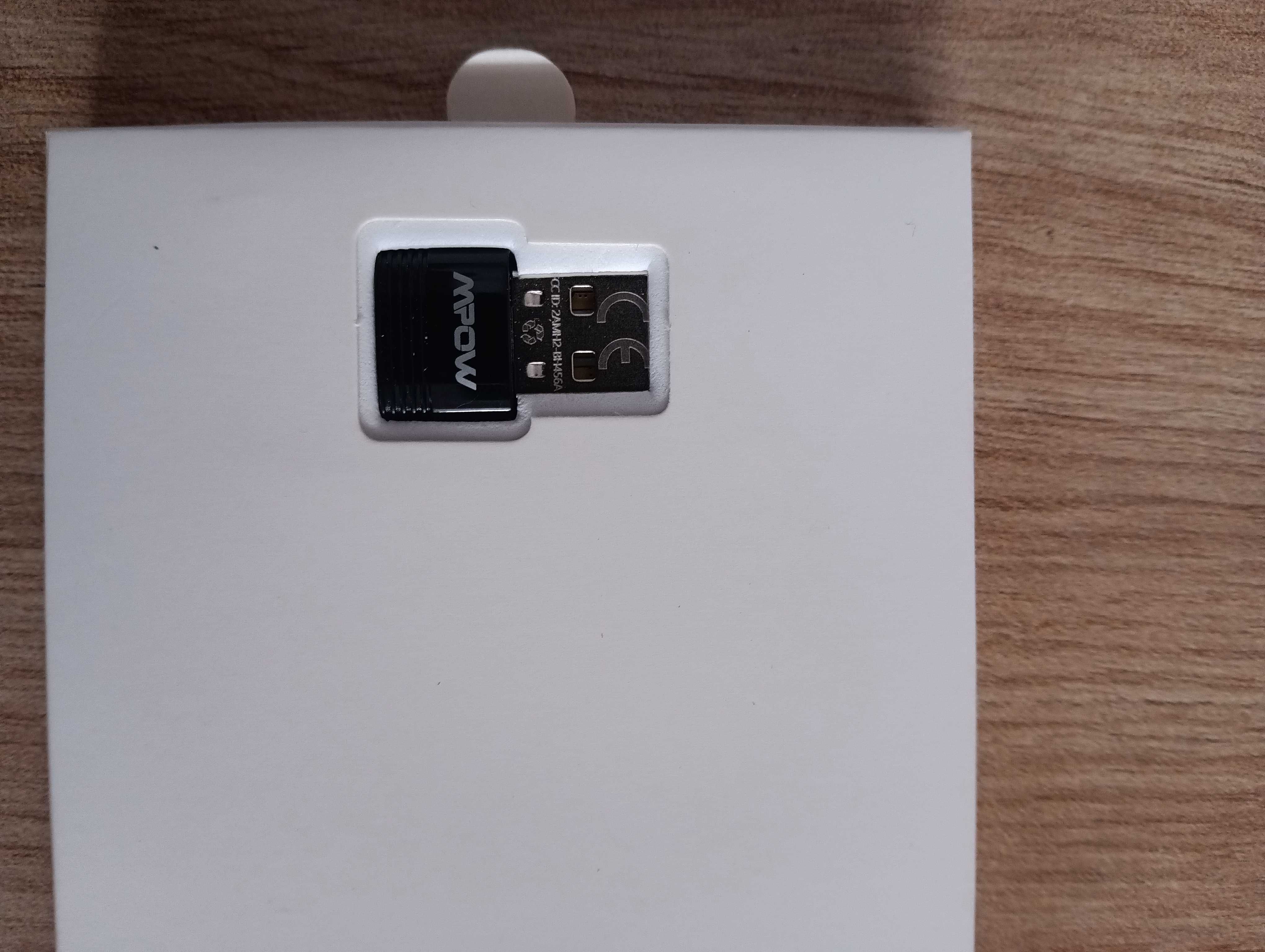 Adapter USB do bezprzewodowego łączenia urządzeń