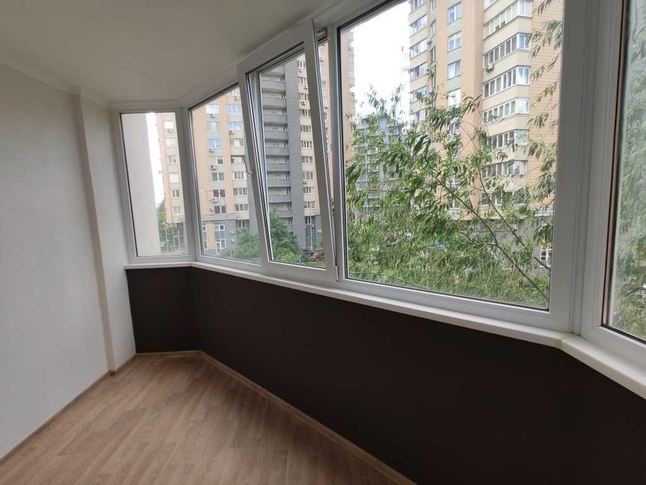 Продаж 4-к квартири. Раїси Окіпної, 8. 3 пов. Русанівка. Лівобережна