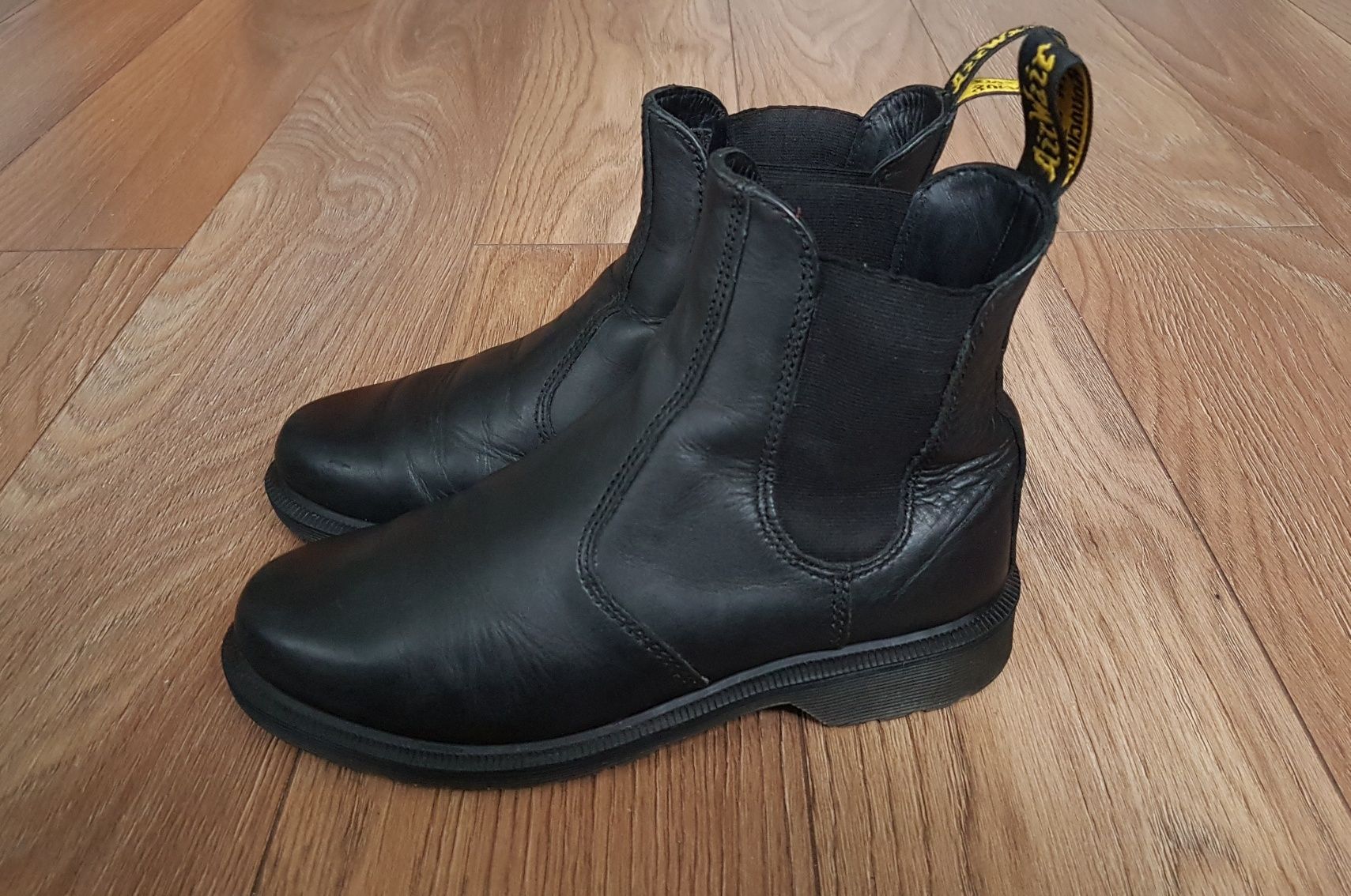 Buty Dr.Martens  Laura Black Leather rozmiar 38 okazja