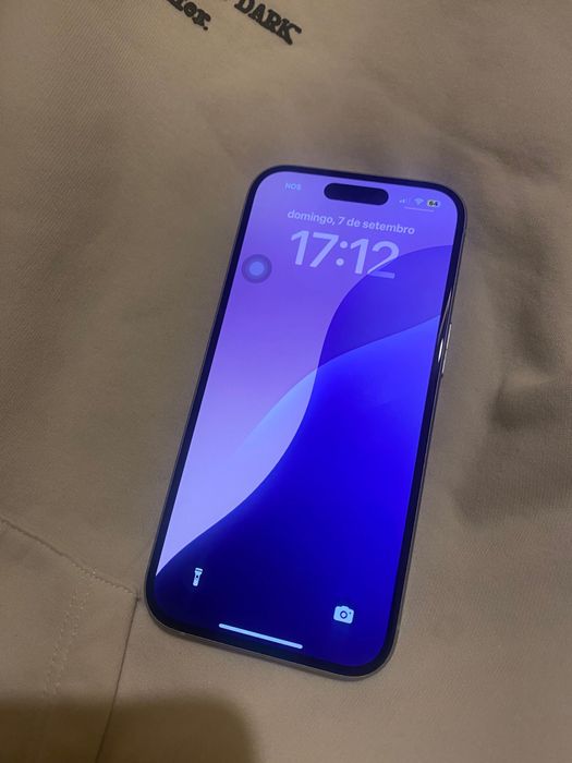 iPhone 15 - 128GB