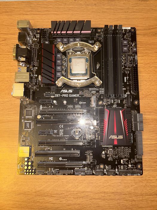 Płyta główna do komputera asus rezerwacja