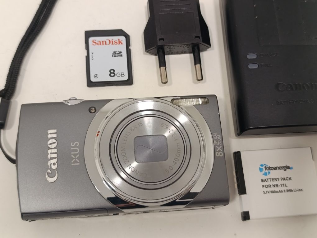 Aparat cyfrowy Canon IXUS 150 16mpx zoom x8 HD CCD vintage retro BDB