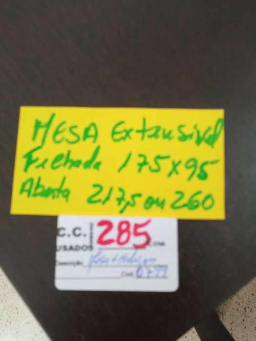 Mesa jantar extensível+ 4 cadeiras