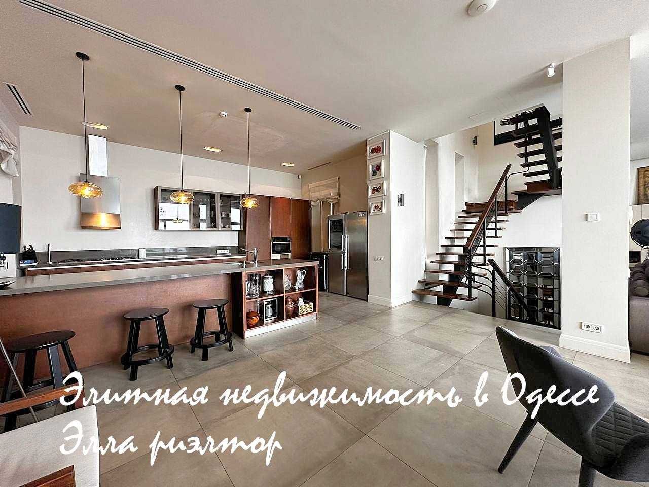 супер вариант с террасой и панорамой моря! Аркадия,  Santa Bay