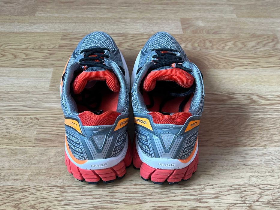 Кросівки Brooks 42,5 розміру у відмінному стані
