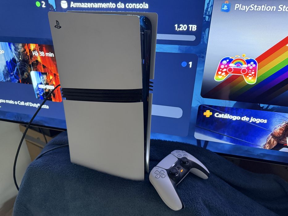 Consola PS5 Pro de 2TB, 2 Comandos (PS Dual Sense Edge) com Garantia