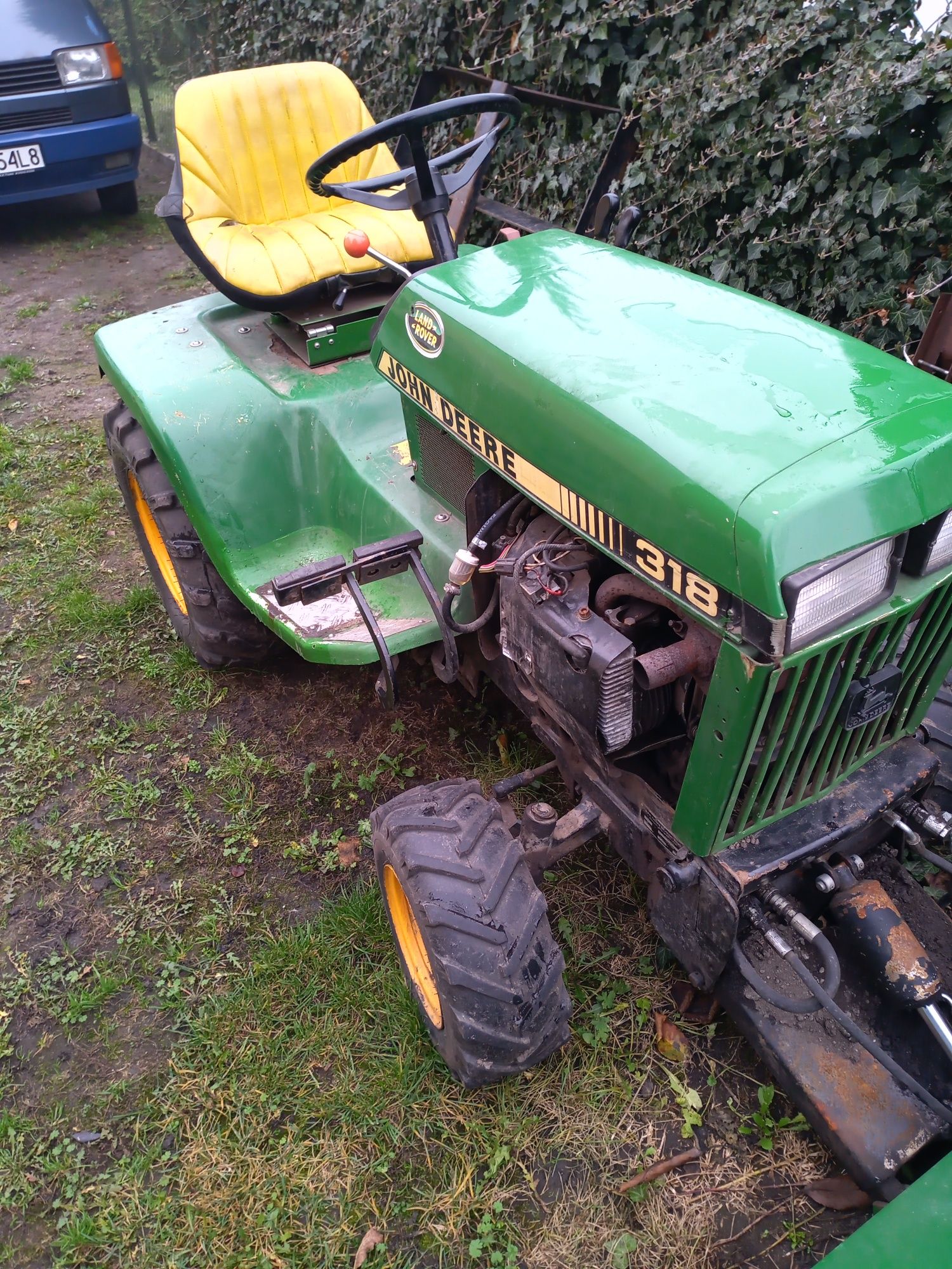 Traktorek John deere 318